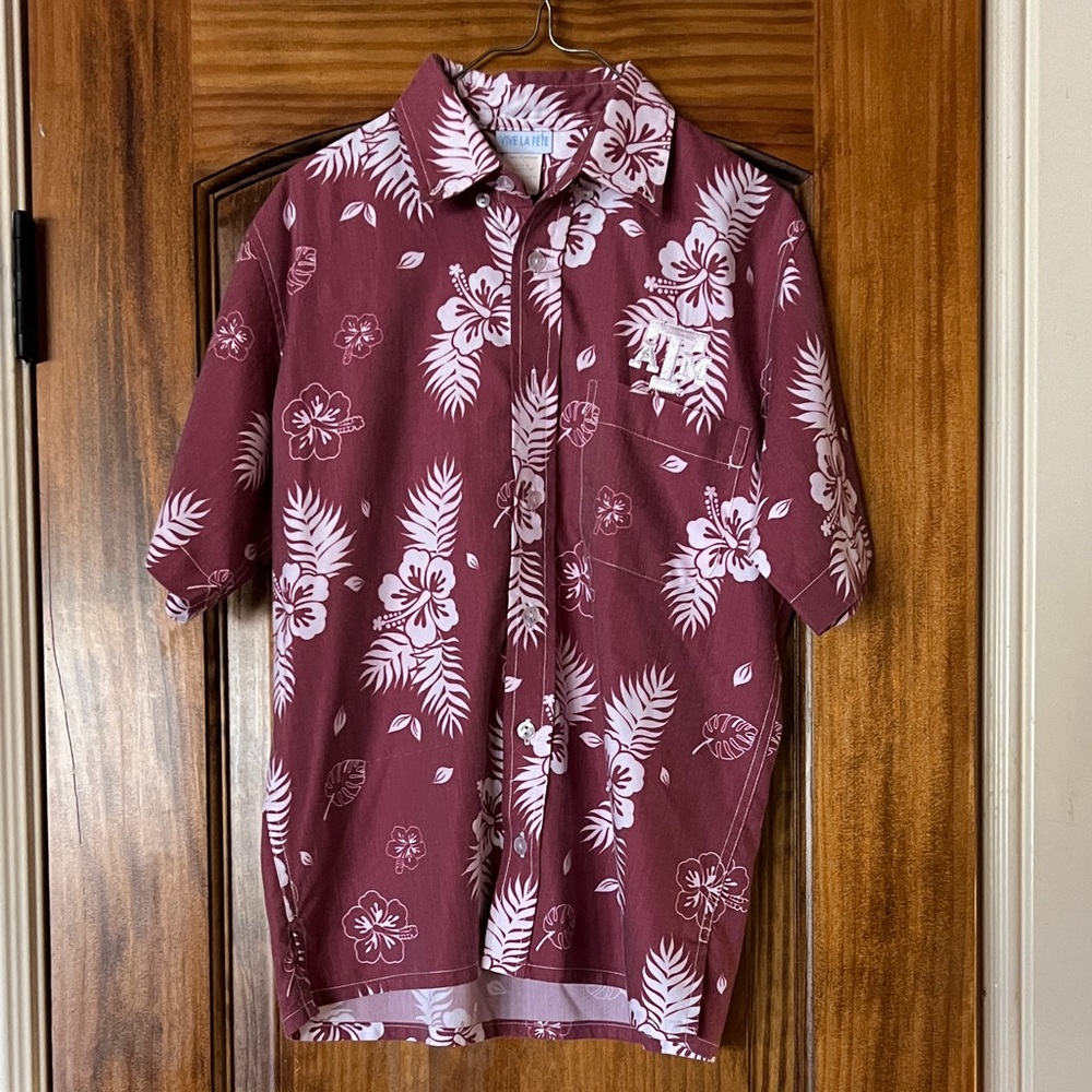 Reyn Spooner Burgundy Floral Button Down Shirt